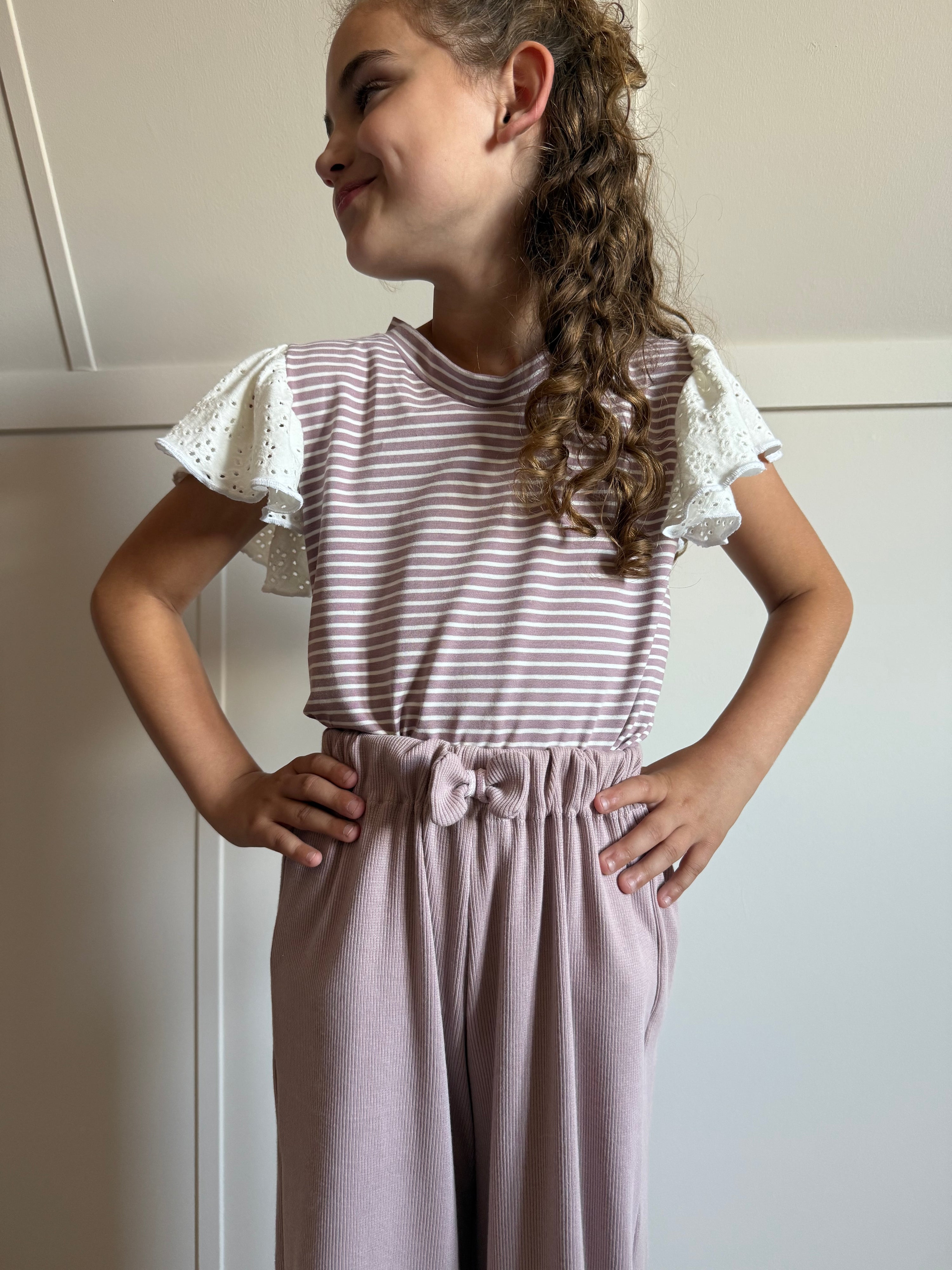 Wide-leg ribstof broek roze | By Isèle