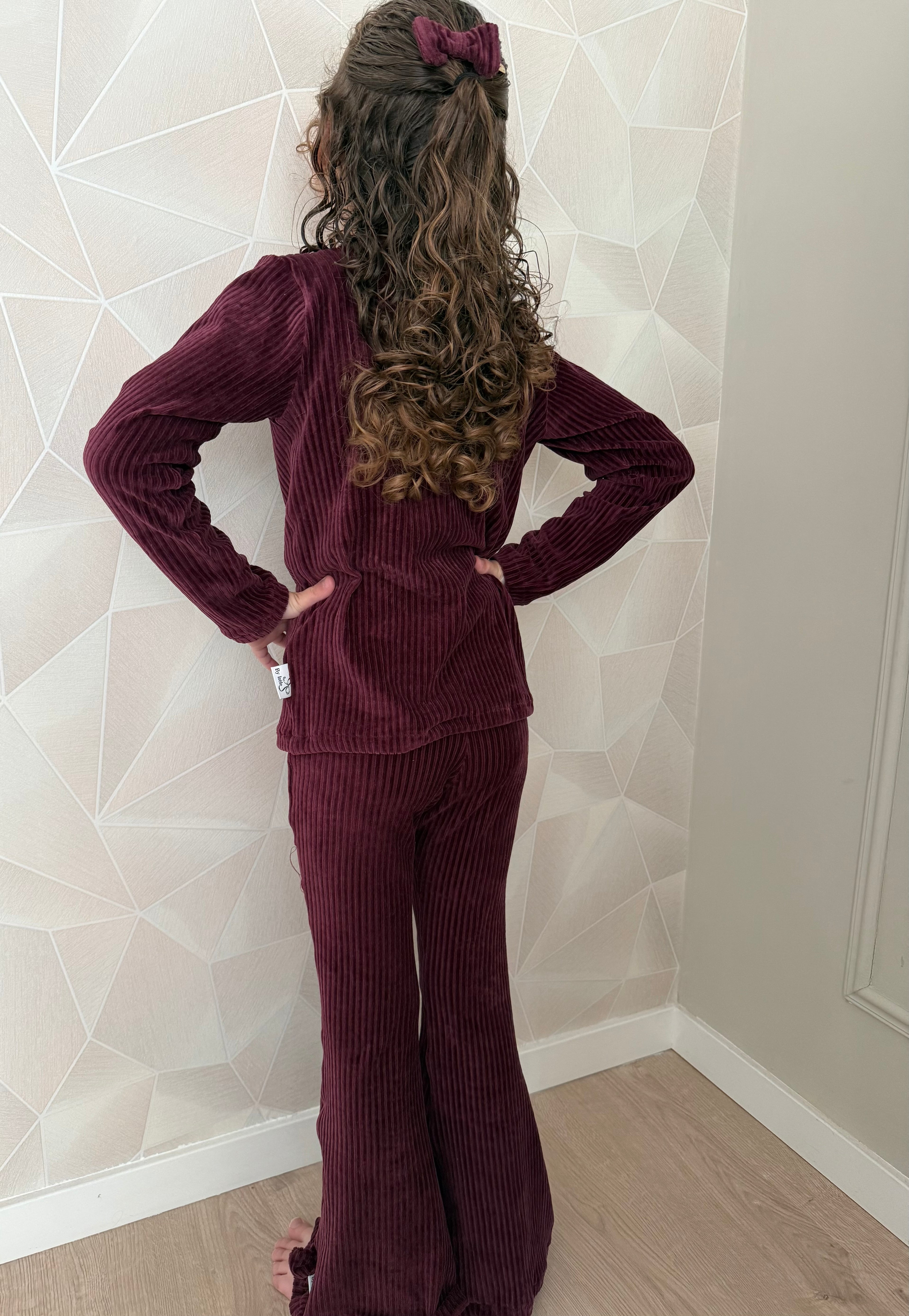 Flared broekje Maya Burgundy,Zwart of Taupe | By Isèle