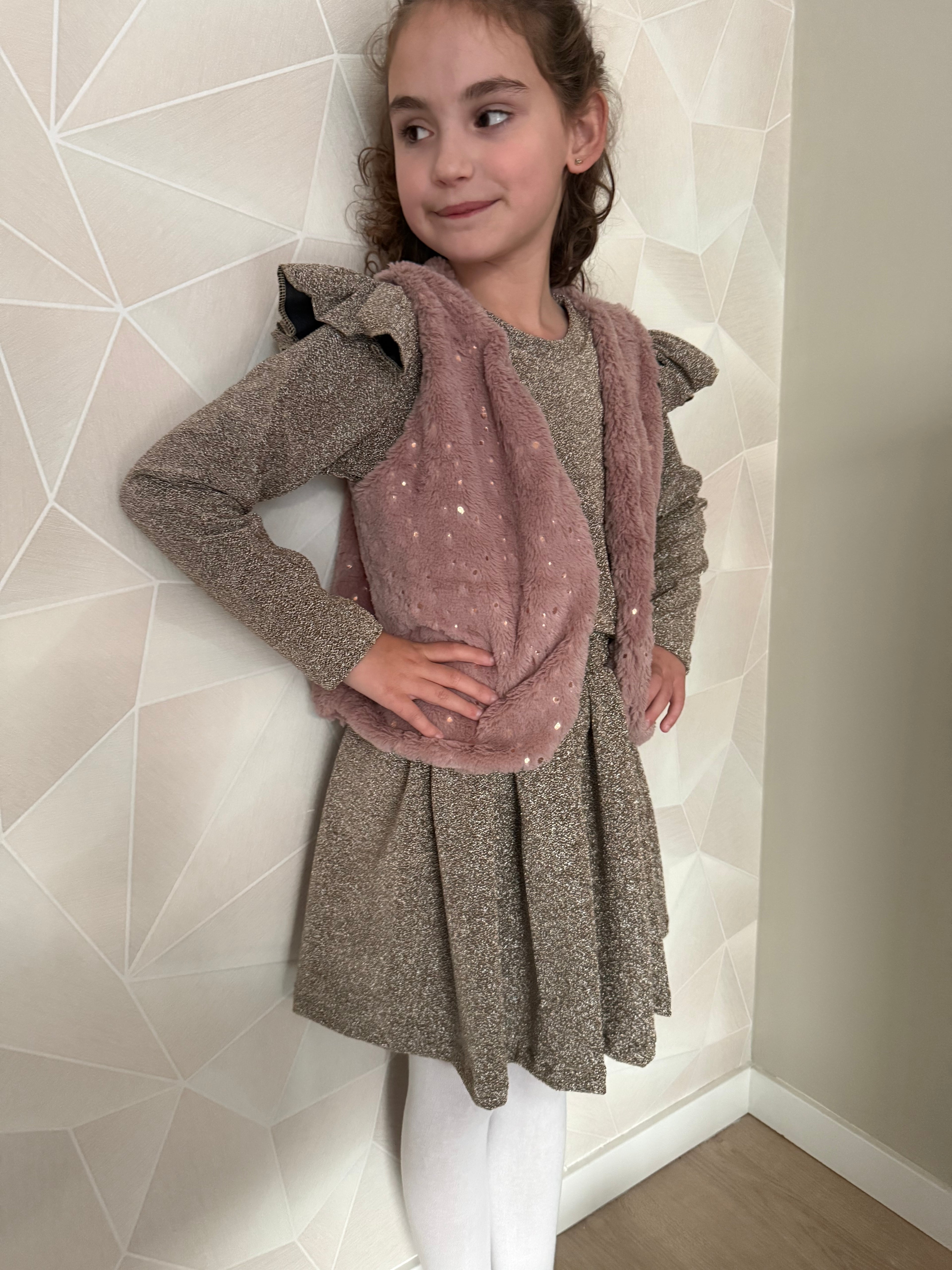 Handgemaakt roze gilet met goud glitter