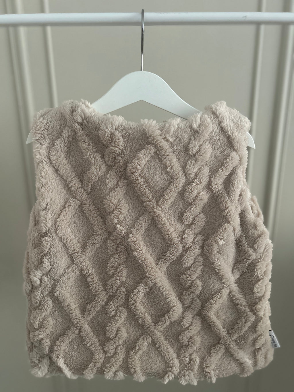 By Isèle Gilet Beige - By Isèle