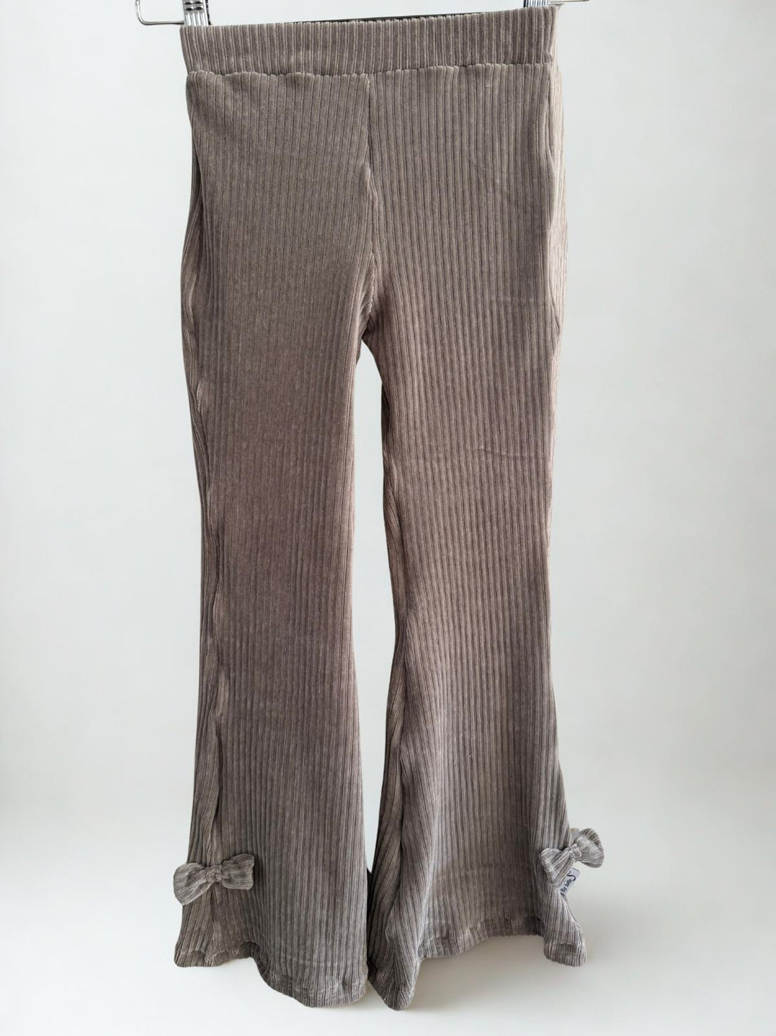 Flared broekje Maya Burgundy,Taupe of Zwart | By Isèle