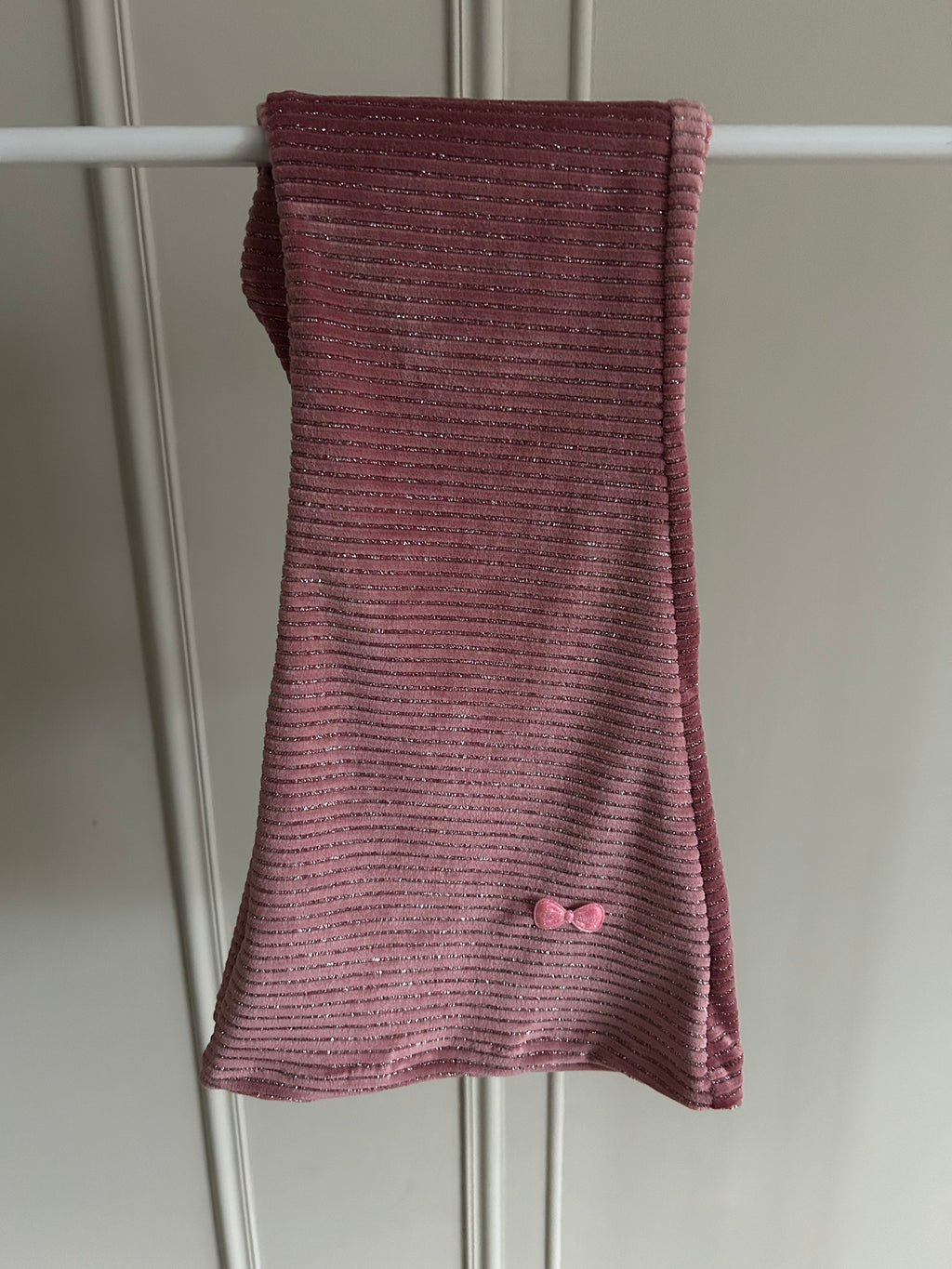 By Isèle flared broekje glitter roze - By Isèle