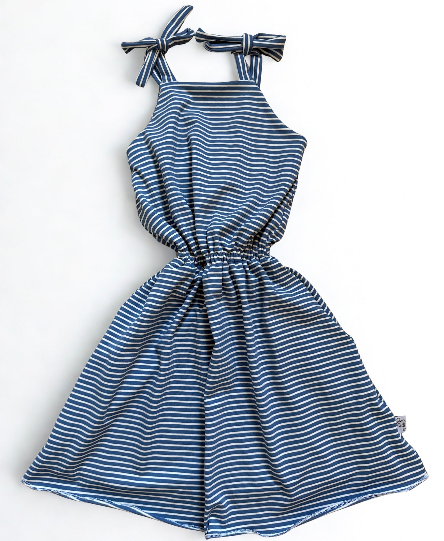 Streepjes jurk met strik blauw | By Isèle