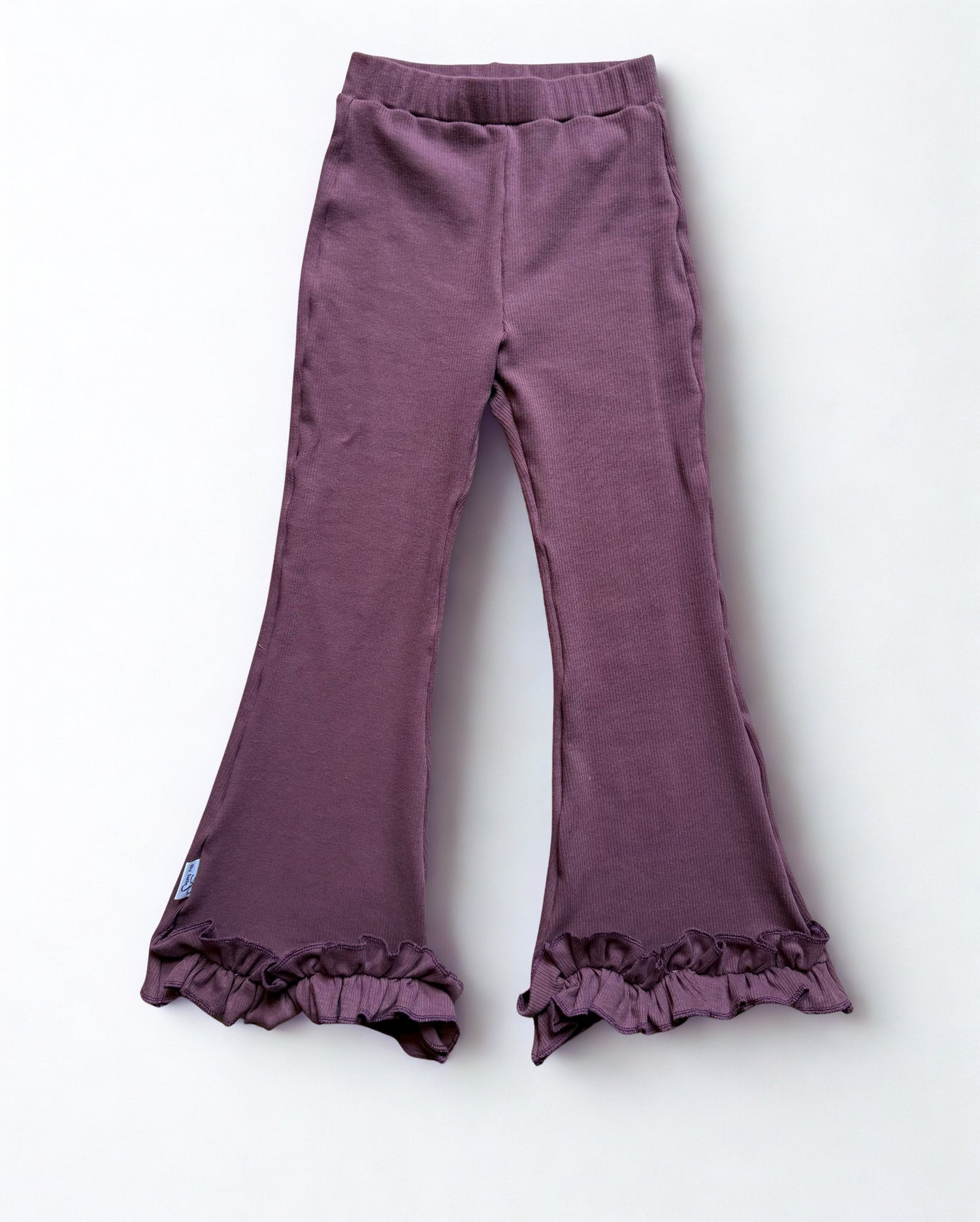 flared broekje aubergine met ruffles 