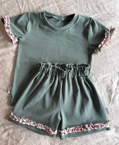 Handgemaakt meisjes shirt Fleur | Oud groen
