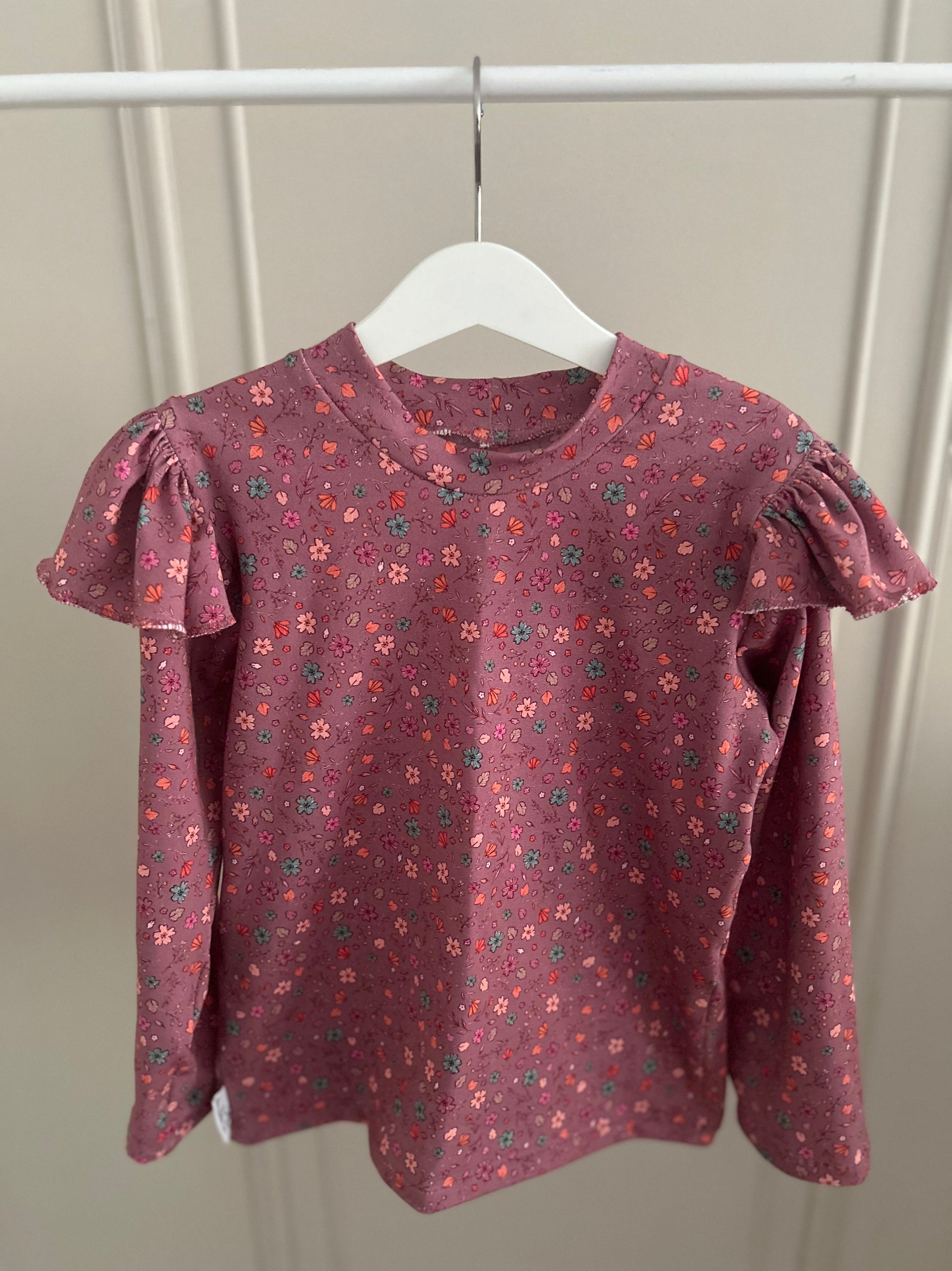 By Isèle shirt roze bloem - By Isèle