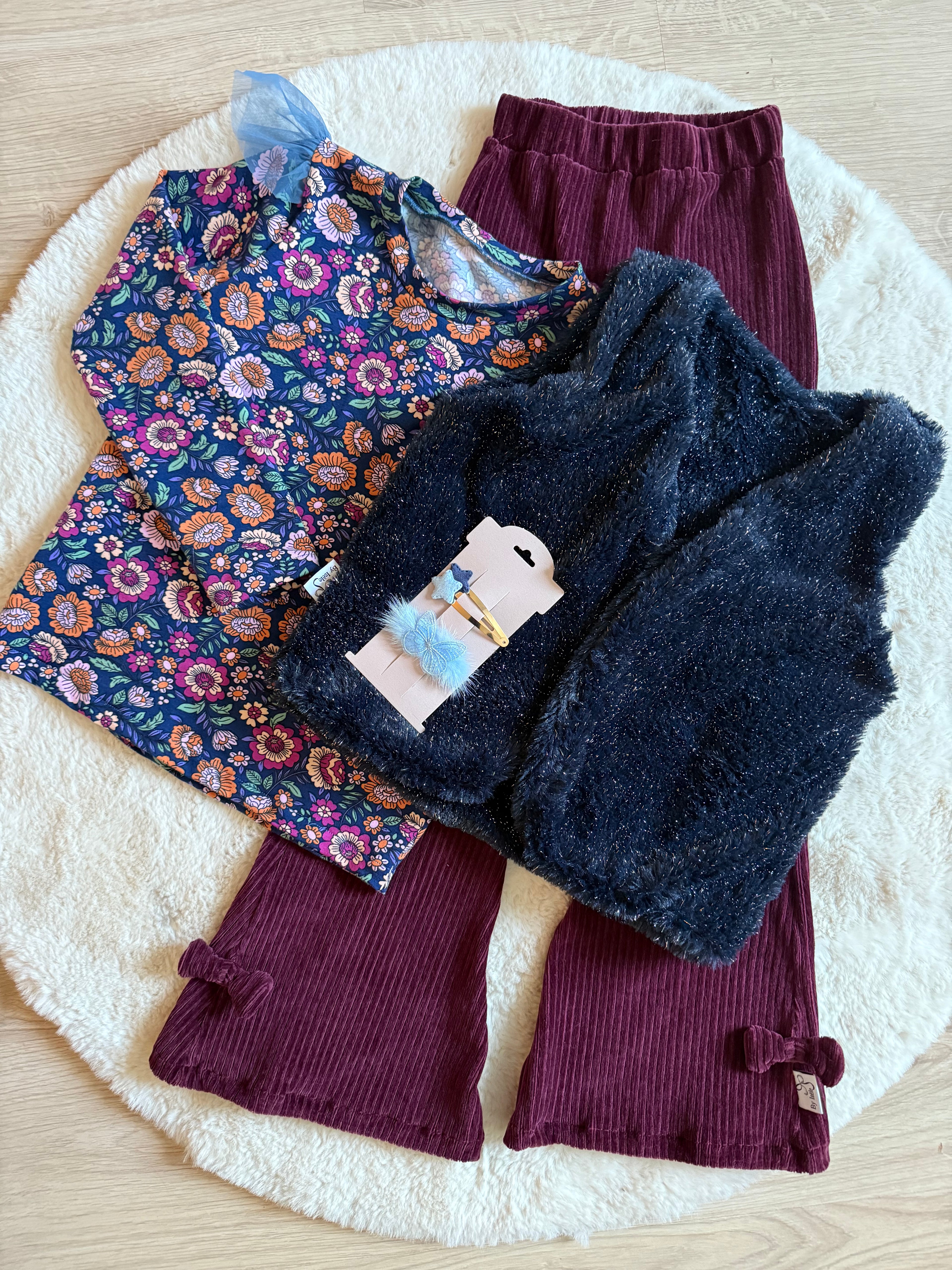 By Isèle Mysterybox M of L