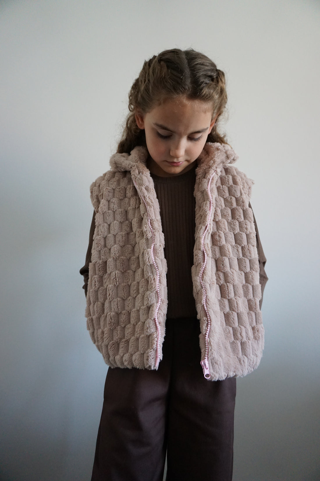 Roze faux fur bodywarmer meisjes met rits