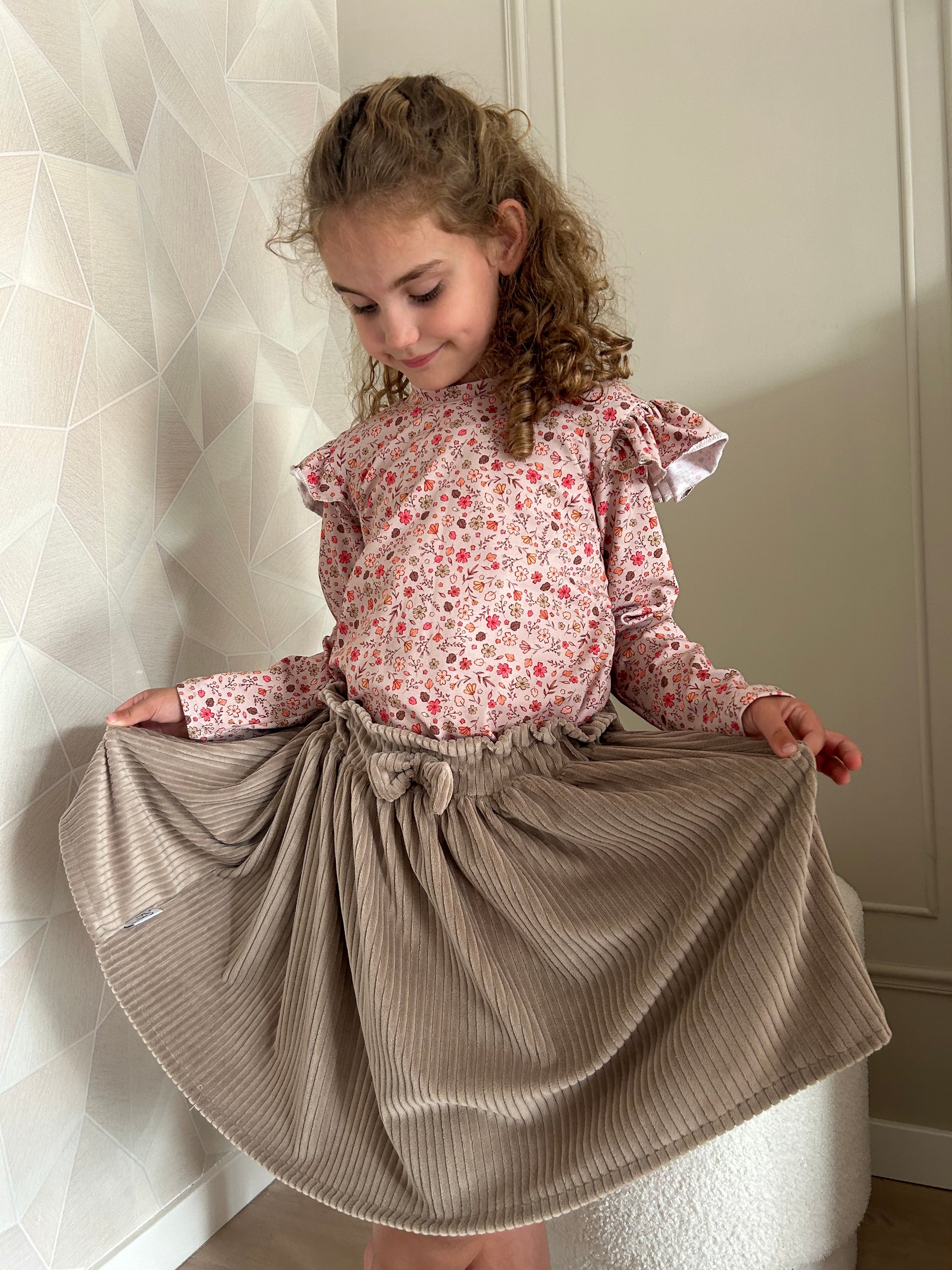 By Isèle shirt beige bloem - By Isèle